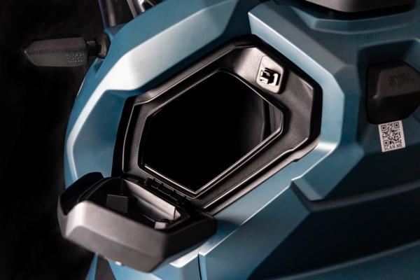 FRONT STORAGE POCKET